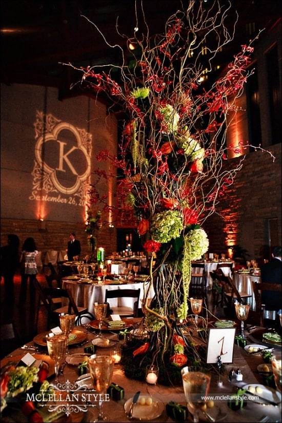 Country Music Hall of Fame Wedding Reception Green and Red Table