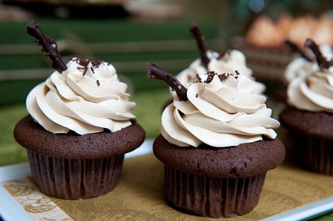 chocolate cupcakes