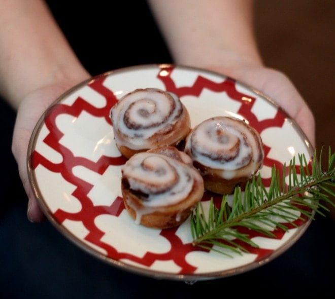 cinnamon buns on plate