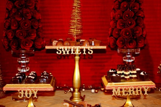 sweet treats christmas dessert table