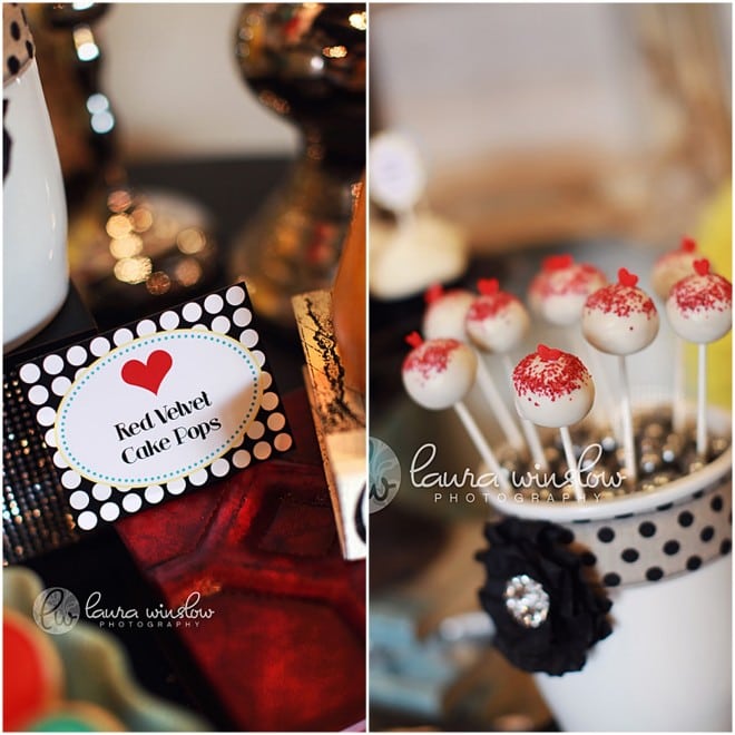 red velvet cake pops